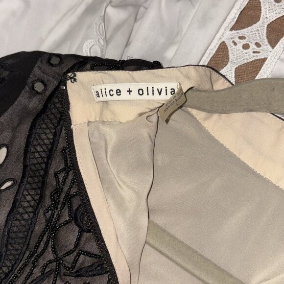 Alice and Olivia Viktoria High Neck Beaded Top Women's Size 2 - Picture 12 of 13